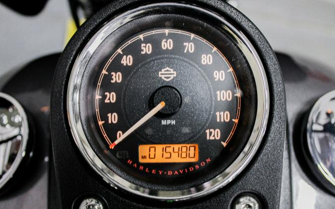 2016 Harley-Davidson DYNA STREET BOB