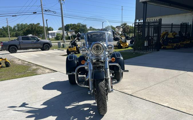 2015 HARLEY DAVIDSON FREE WHEELER - B850358