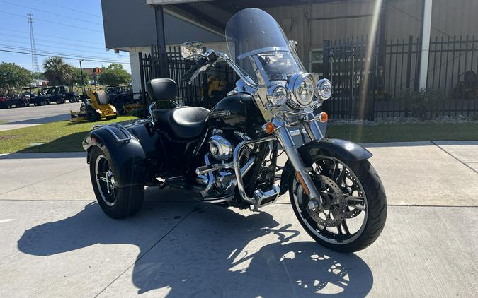 2015 HARLEY DAVIDSON FREE WHEELER - B850358