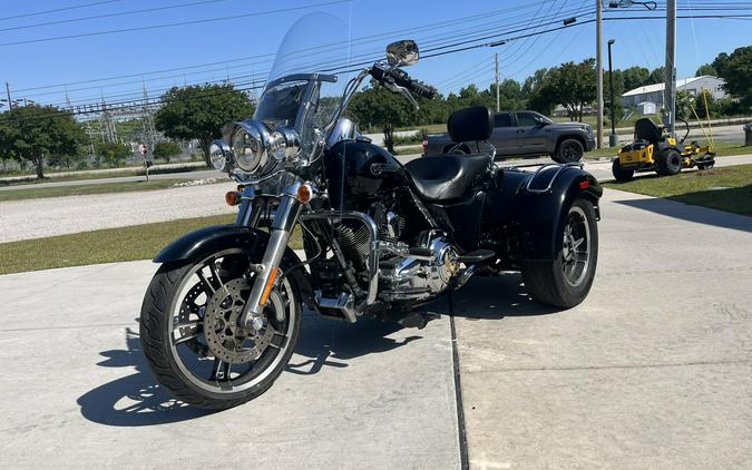 2015 HARLEY DAVIDSON FREE WHEELER - B850358