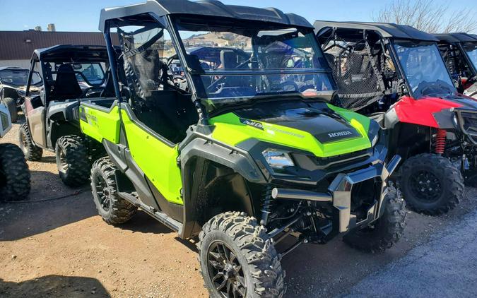 2023 Honda Pioneer 1000 Deluxe