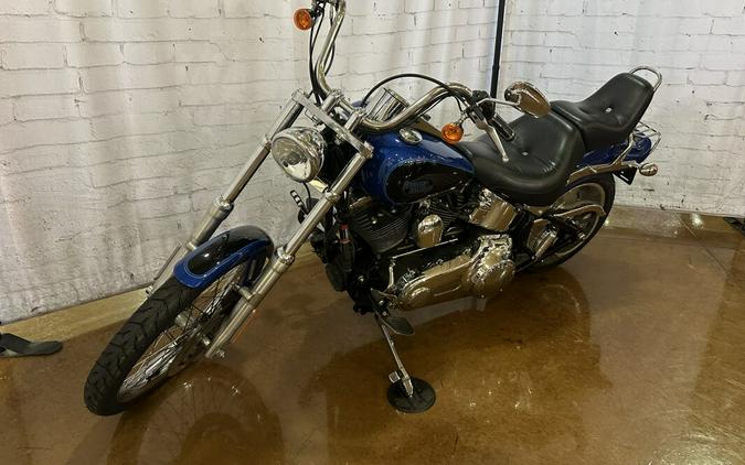 2008 Harley-Davidson Softail® Custom FXSTC Pacific Blue Pearl & Vivid Black