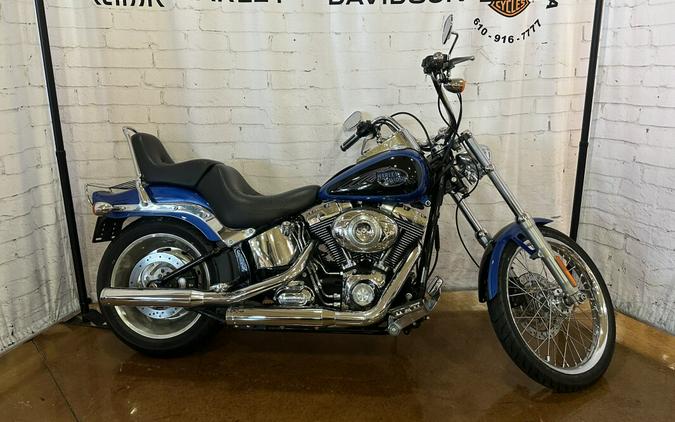 2008 Harley-Davidson Softail® Custom FXSTC Pacific Blue Pearl & Vivid Black