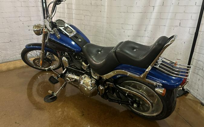 2008 Harley-Davidson Softail® Custom FXSTC Pacific Blue Pearl & Vivid Black