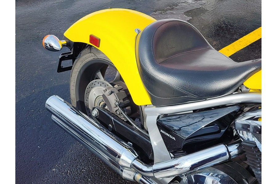 2023 Fury® Base - Honda