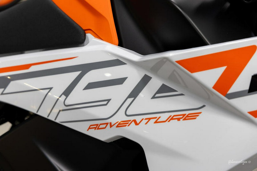 2024 KTM 790 Adventure