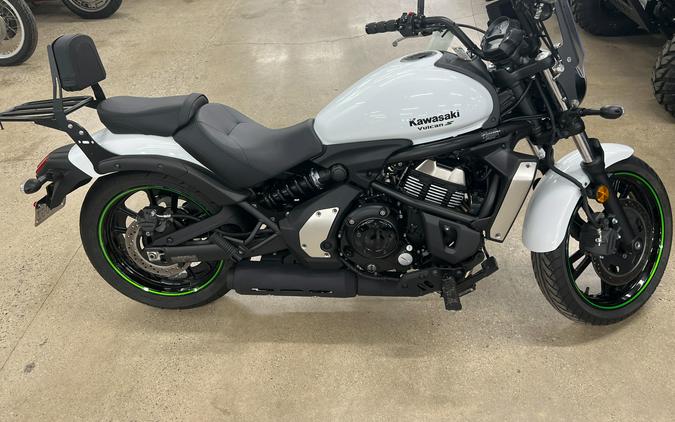 2015 Kawasaki Vulcan S Base