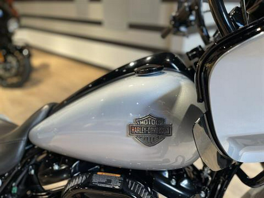 2023 Harley-Davidson Road Glide® Special