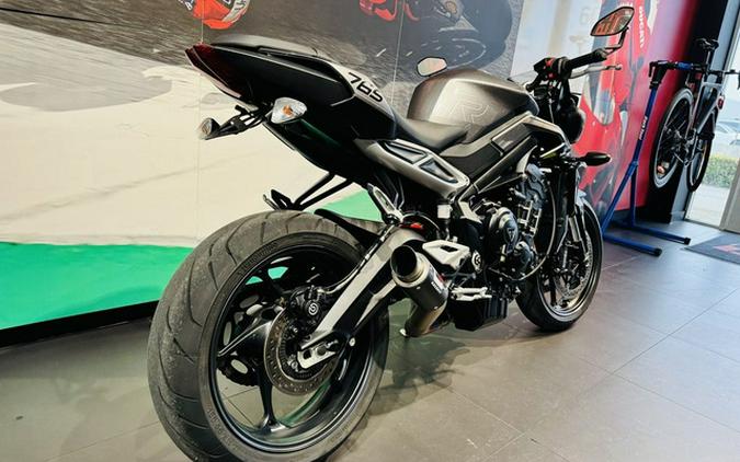2024 Triumph Street Triple 765 R Silver Ice
