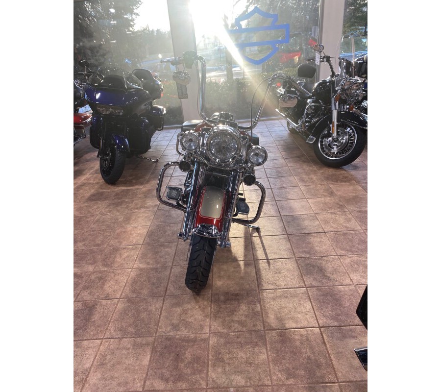 2009 Harley-Davidson® Road King® Classic