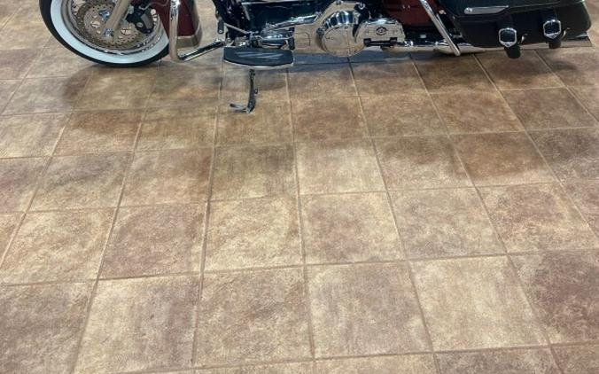 2009 Harley-Davidson® Road King® Classic