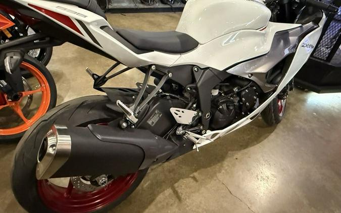 2025 Kawasaki Ninja ZX-6R