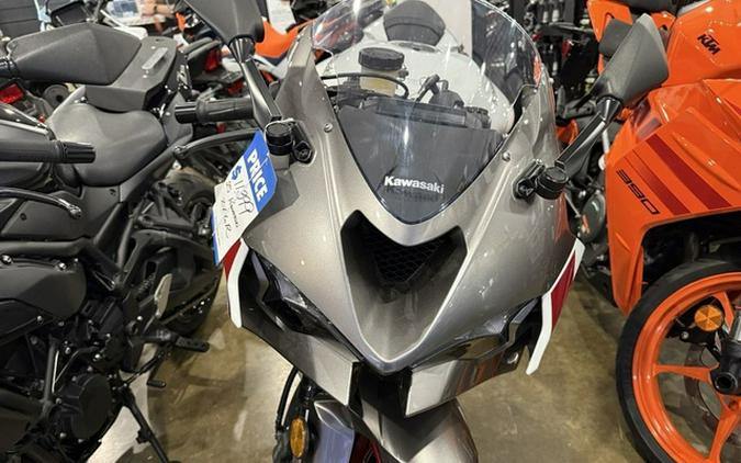 2025 Kawasaki Ninja ZX-6R