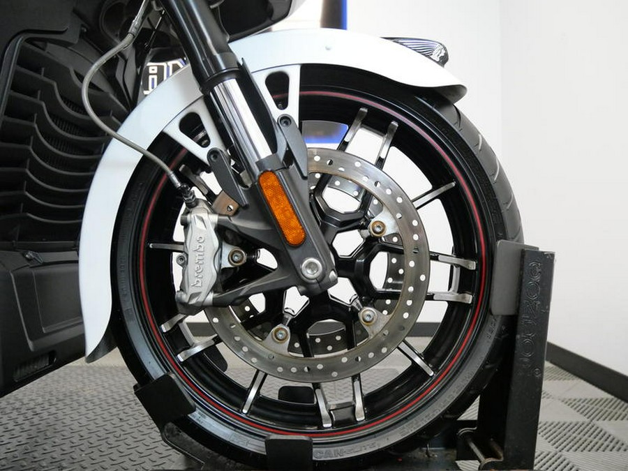 2021 Indian Motorcycle® Challenger® Dark Horse White Smoke