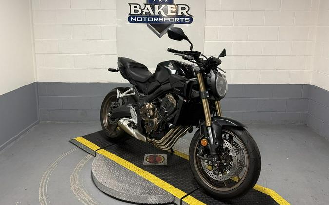2026 Honda® CB650R E-Clutch