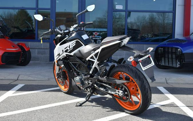 2022 KTM 200 Duke