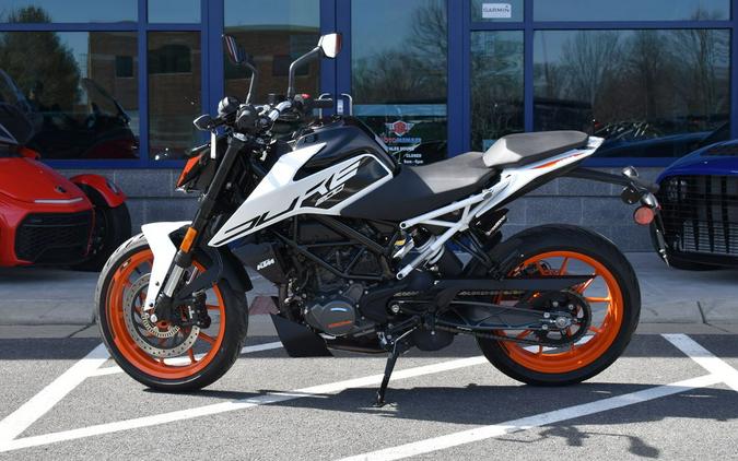 2022 KTM 200 Duke