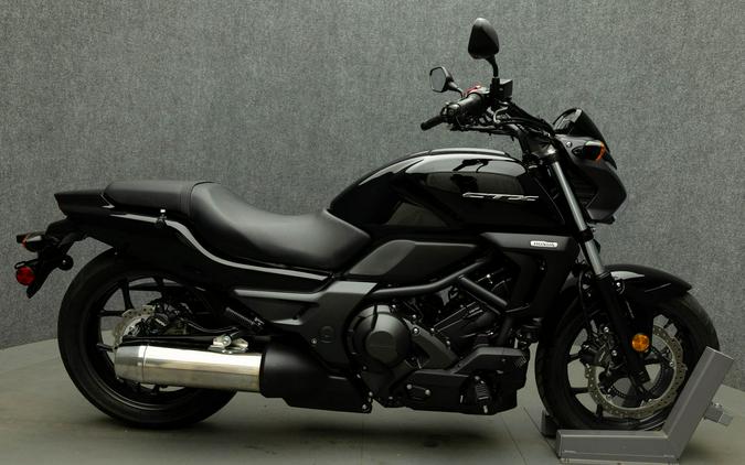 2014 HONDA CTX700 W/DCT & ABS