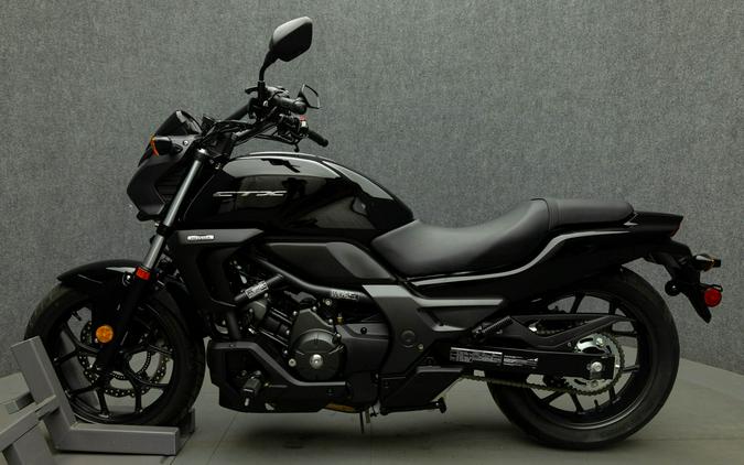 2014 HONDA CTX700 W/DCT & ABS