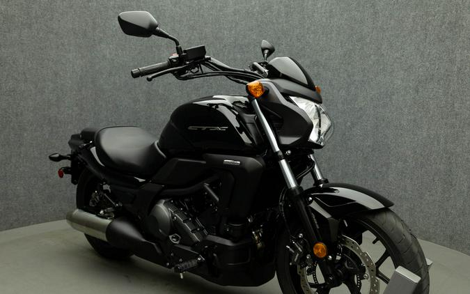 2014 HONDA CTX700 W/DCT & ABS