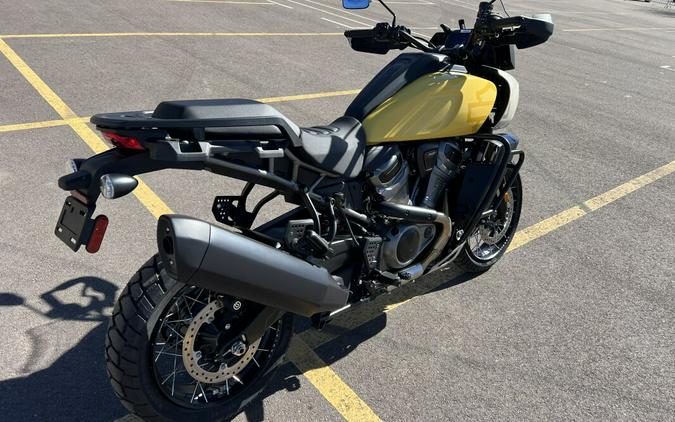2024 Harley-Davidson® Pan America® 1250 Special