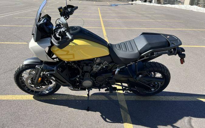 2024 Harley-Davidson® Pan America® 1250 Special