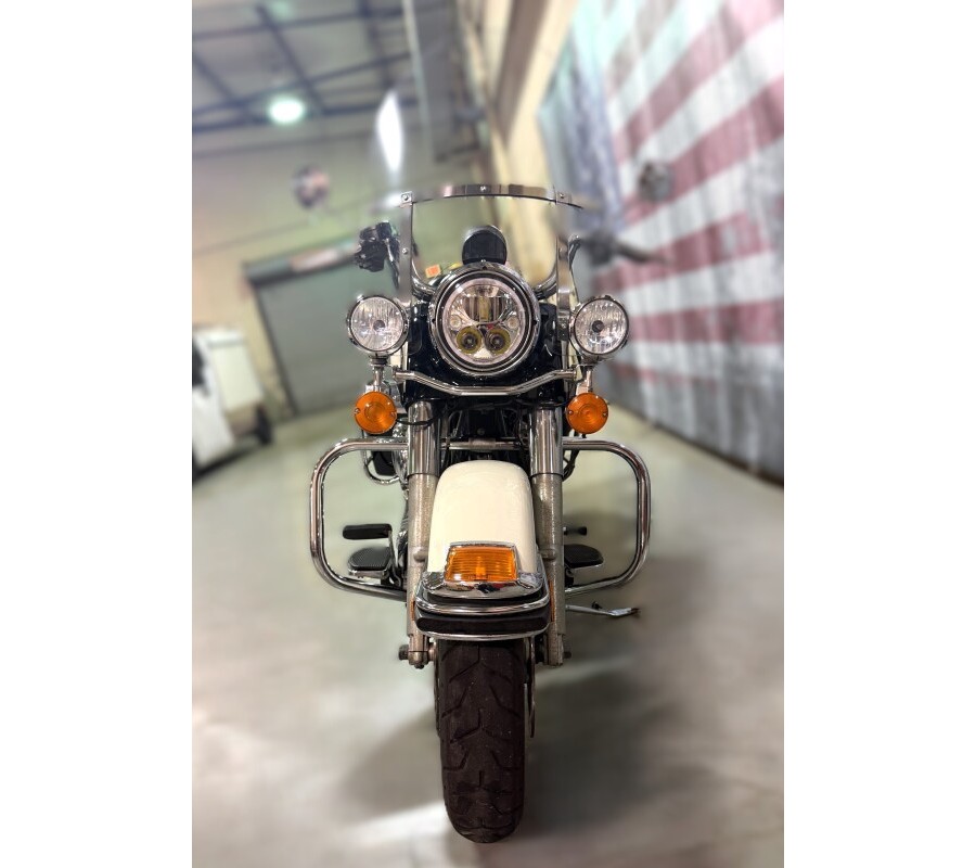 2010 Harley-Davidson FLHP Police Road King