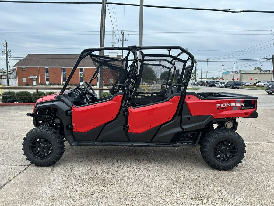 2025 Honda® Pioneer 1000-6 Deluxe Crew
