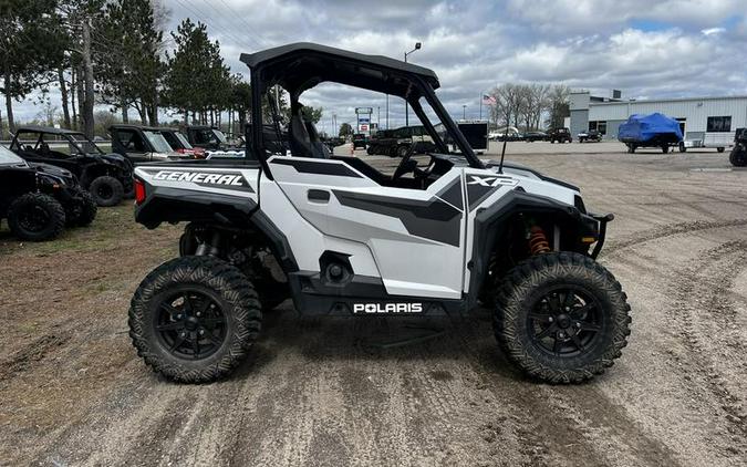 2022 Polaris® General XP 1000 Deluxe Ride Command