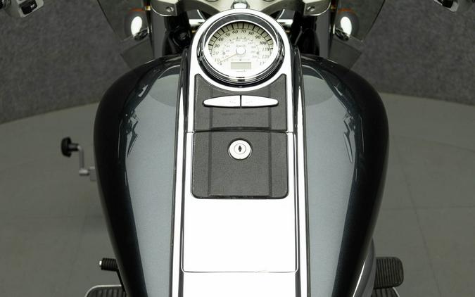 2006 SUZUKI C90T BOULEVARD