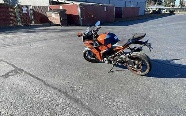 2022 KTM RC 390
