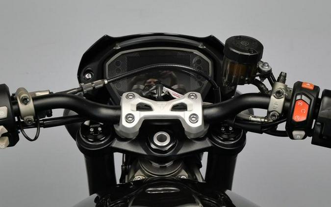 2023 Triumph Street Triple RS Carbon Black