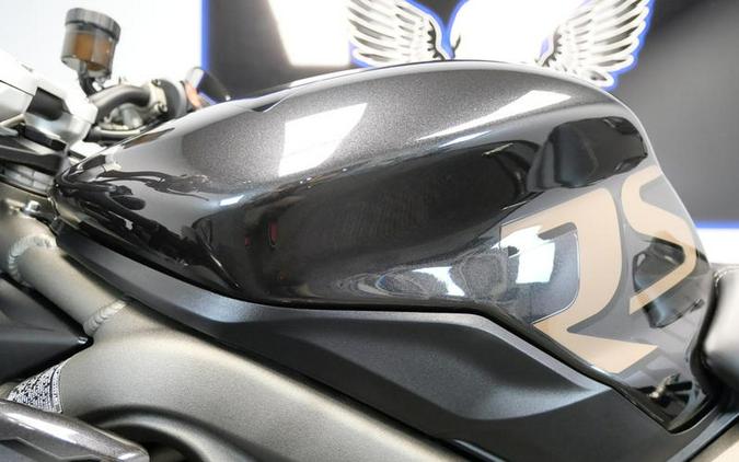 2023 Triumph Street Triple RS Carbon Black