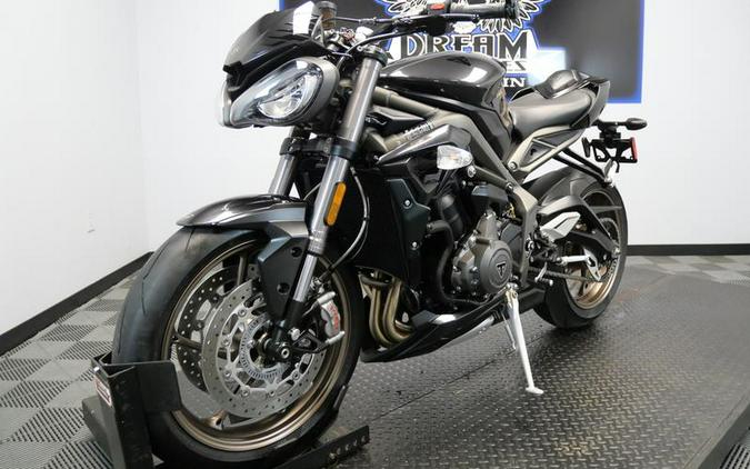 2023 Triumph Street Triple RS Carbon Black