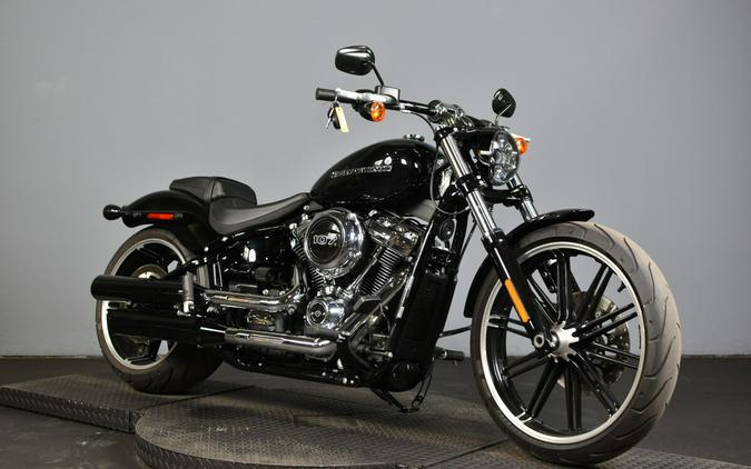 2019 Harley-Davidson Breakout 107