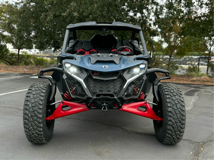 2025 Can-Am Maverick R X RS