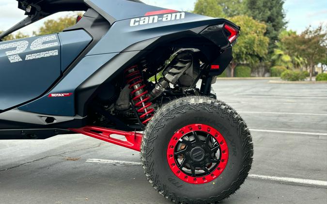 2025 Can-Am Maverick R X RS