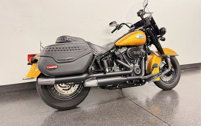 2023 Harley-Davidson® FLHCS - Heritage Classic