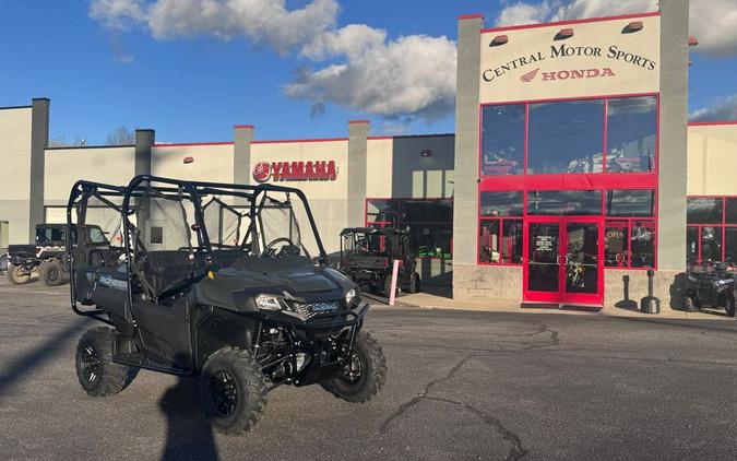 2026 Honda Pioneer 700-4 Deluxe