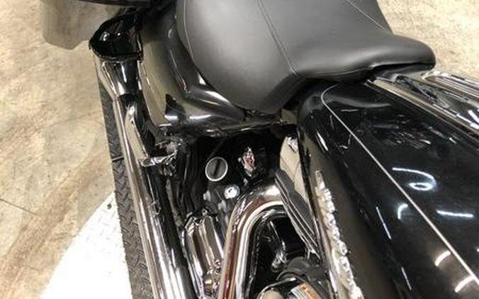 2016 Harley-Davidson® Road Glide Special - FP8163