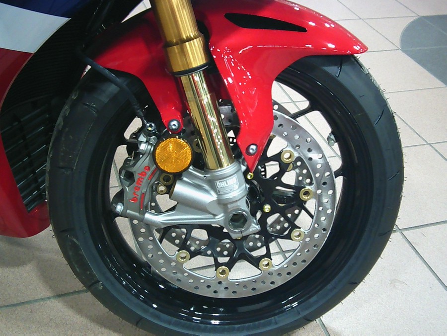 2026 HONDA CBR1000RR-R FIREBLADE SP