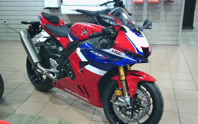 2026 HONDA CBR1000RR-R FIREBLADE SP