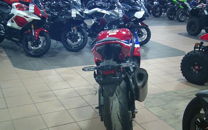 2026 HONDA CBR1000RR-R FIREBLADE SP