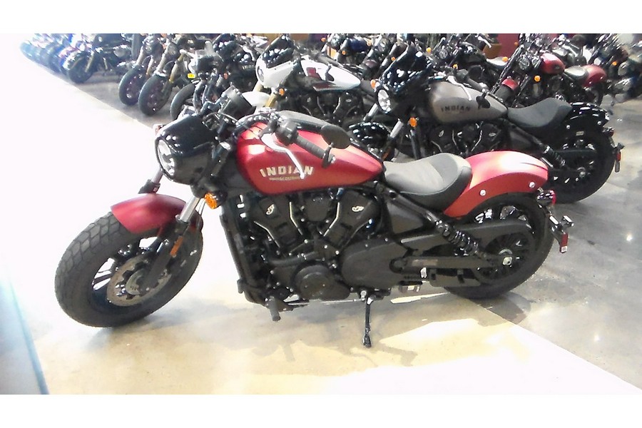 2025 Indian Motorcycle SCOUT BOBBER LTD, SUNSET RED SMK, TEC 49ST Limited + Tech