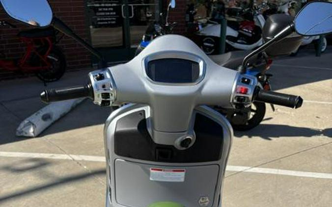 2027 GTS 310 Edizione Ottantesimo - Vespa