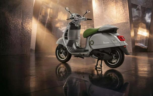 2027 GTS 310 Edizione Ottantesimo - Vespa