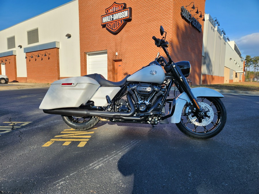 2024 Harley-Davidson Road King Special