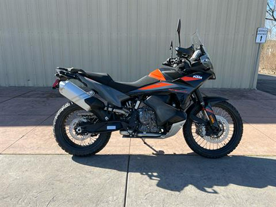 2023 KTM 890 Adventure