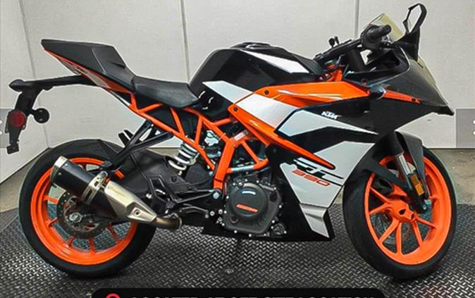 2017 KTM RC 390