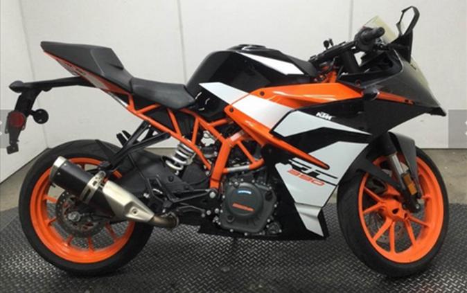 2017 KTM RC 390